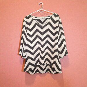 💚 Chico's Black & White Print Blouse Sz 2 (US L/12)